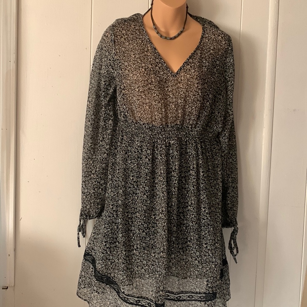 Motherhood maternity brown/black floral dress